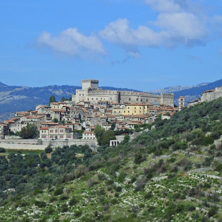 castello caetani 768x768